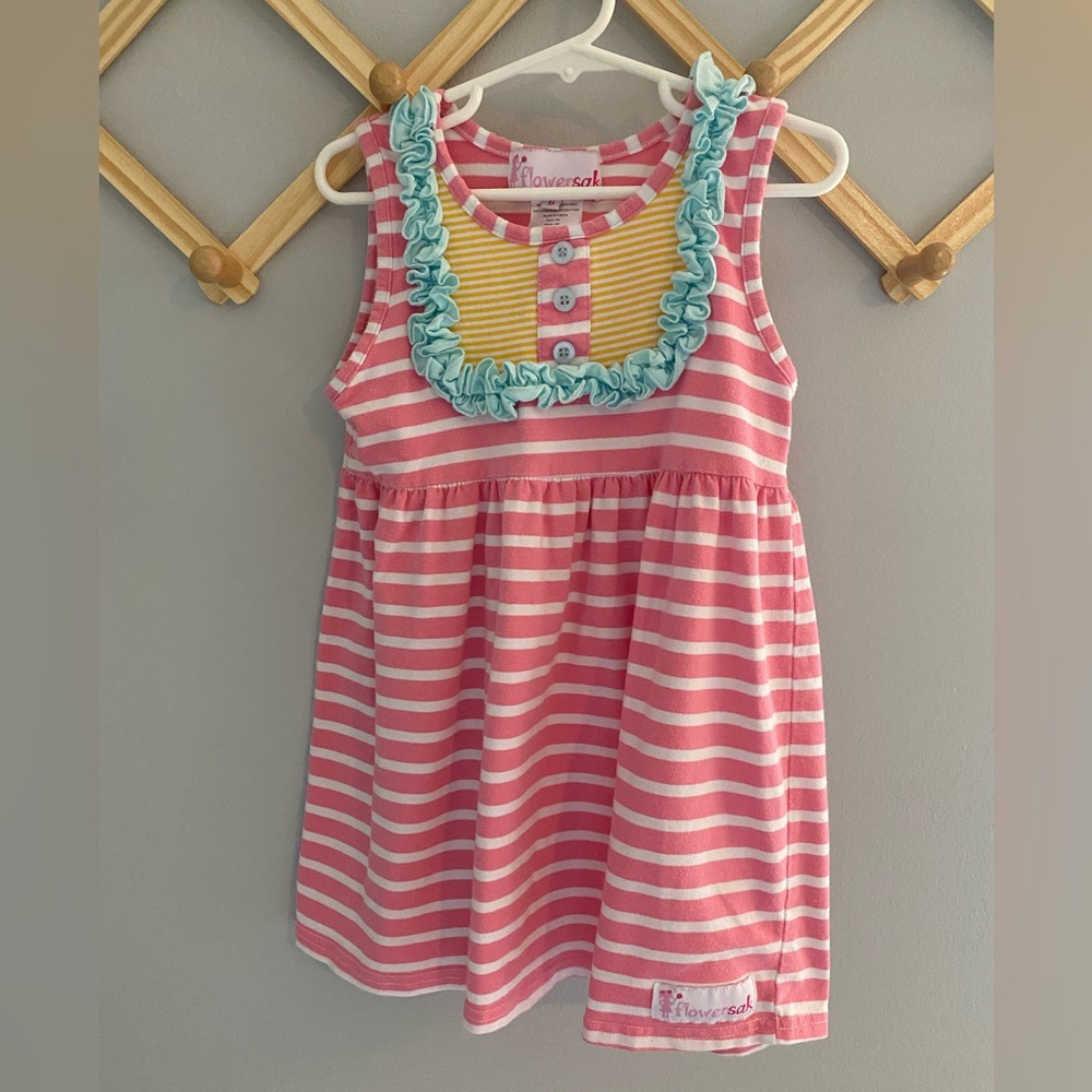 Flower Sak Size 6 Dress EUC